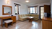 Отель ХОЛИДЭЙ ВИЛЛАДЖ 4*, Дюни (Дюны), Болгария
